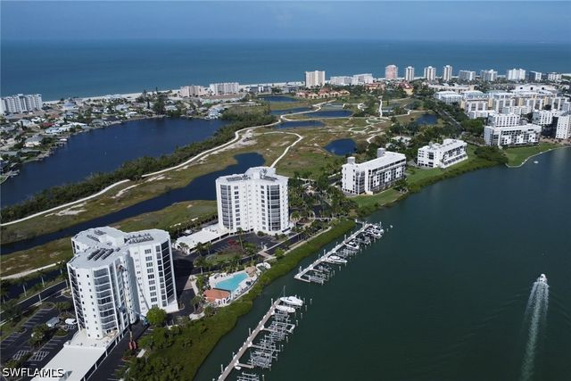 4198 BAY BEACH LN 113, Fort Myers Beach, FL 33931