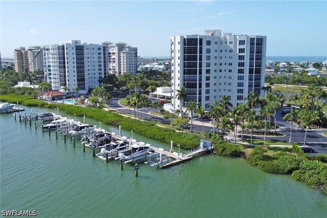 4198 BAY BEACH LN 113, Fort Myers Beach, FL 33931