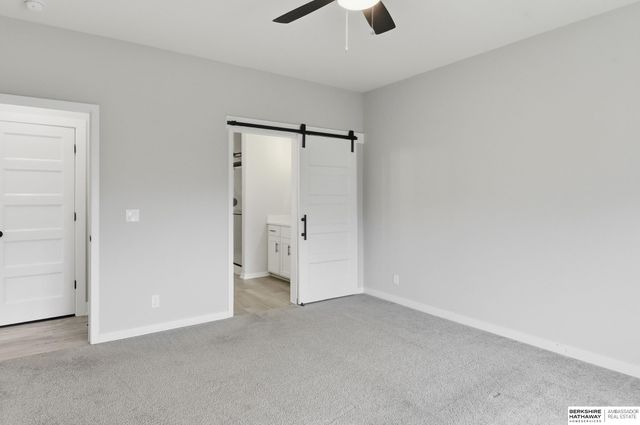 5421 N 209th Street, Elkhorn, NE 68022