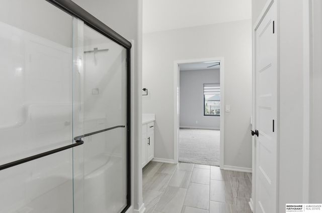 5421 N 209th Street, Elkhorn, NE 68022