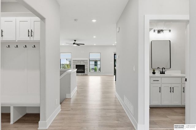 5421 N 209th Street, Elkhorn, NE 68022