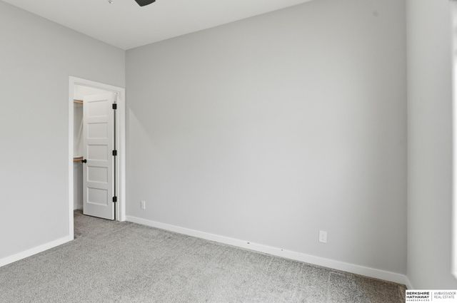 5421 N 209th Street, Elkhorn, NE 68022