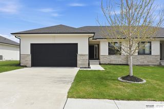 5421 N 209th Street, Elkhorn, NE 68022
