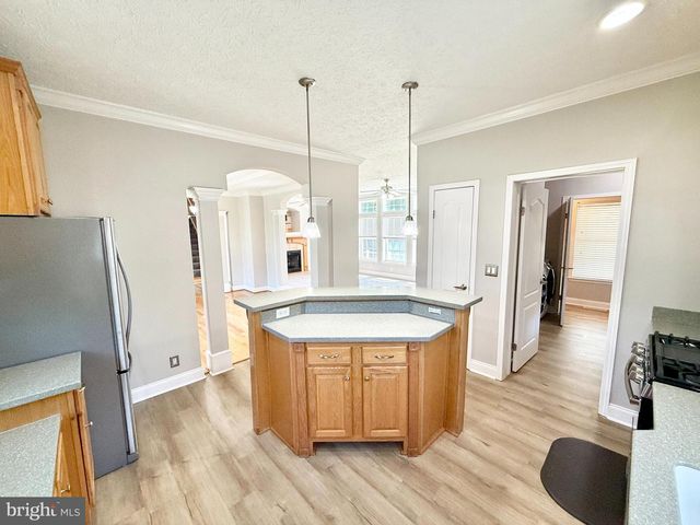 5 PERKINS LN, Stafford, VA 22554
