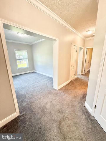 5 PERKINS LN, Stafford, VA 22554