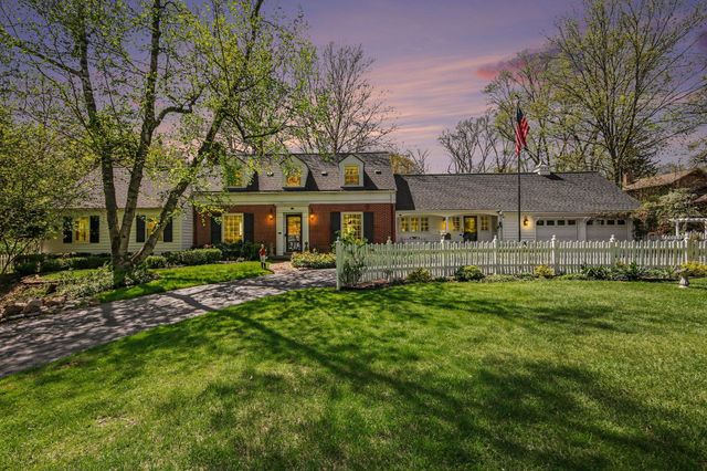 2335 Breton Road SE, Grand Rapids, MI 49546