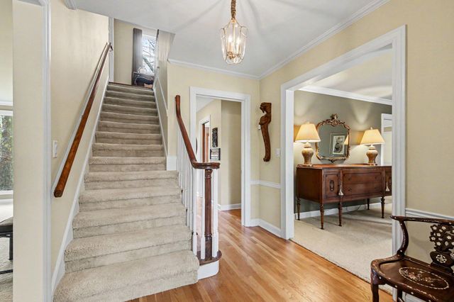 2335 Breton Road SE, Grand Rapids, MI 49546