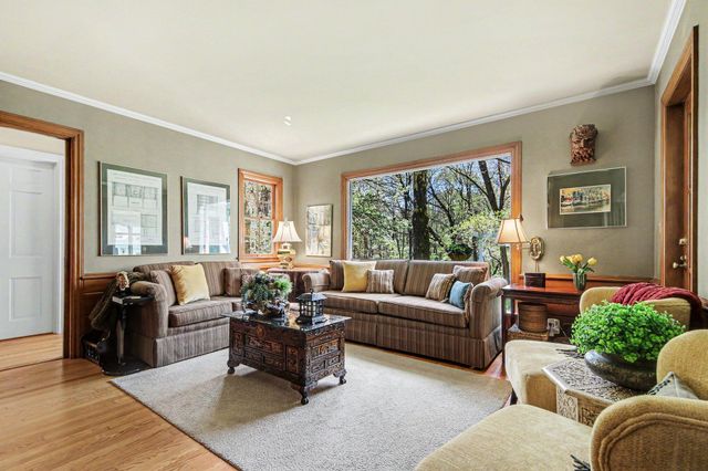 2335 Breton Road SE, Grand Rapids, MI 49546