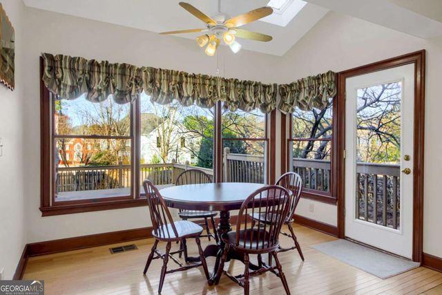 1402 Bromley Drive NE, Snellville, GA 30078