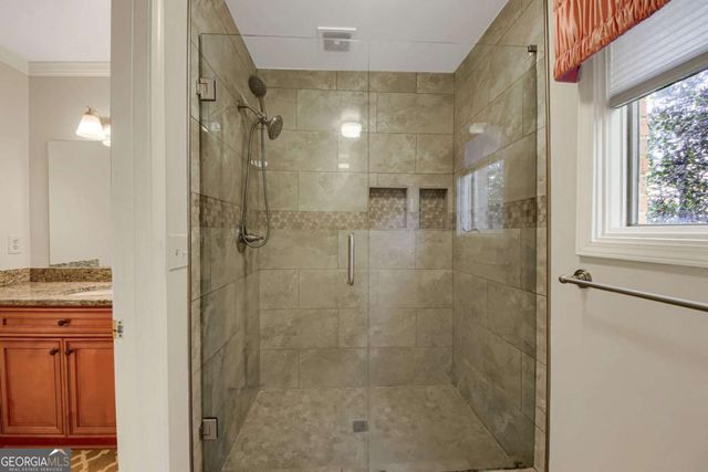 1402 Bromley Drive NE, Snellville, GA 30078