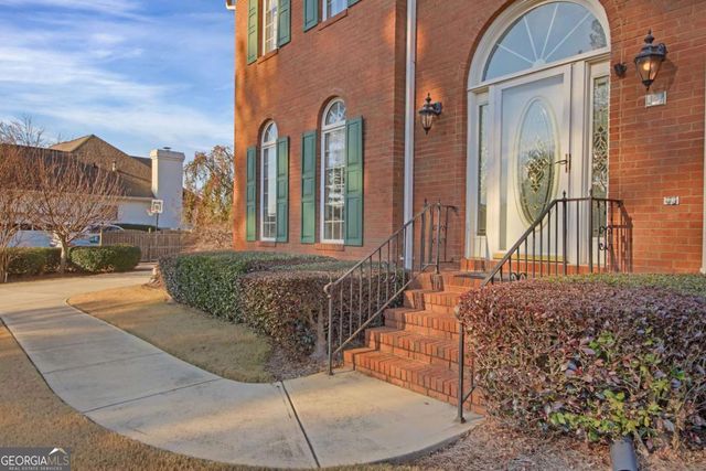 1402 Bromley Drive NE, Snellville, GA 30078