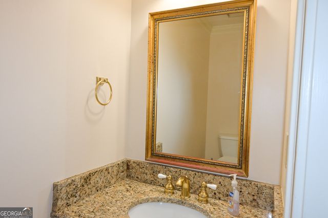 1402 Bromley Drive NE, Snellville, GA 30078