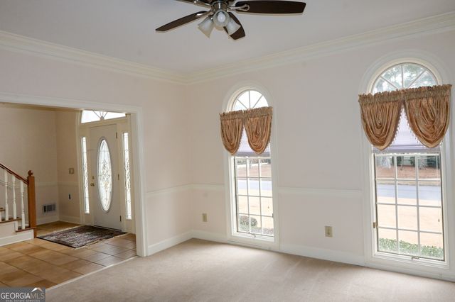 1402 Bromley Drive NE, Snellville, GA 30078