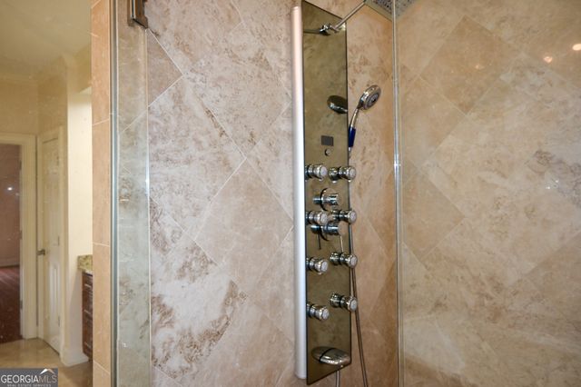 1402 Bromley Drive NE, Snellville, GA 30078