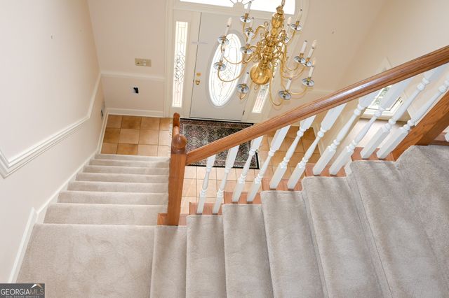 1402 Bromley Drive NE, Snellville, GA 30078