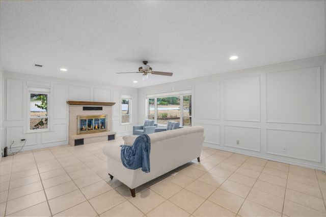 520 Dogwood Lane, Hideaway, TX 75771