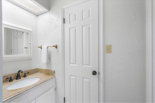 520 Dogwood Lane, Hideaway, TX 75771