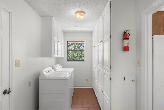 520 Dogwood Lane, Hideaway, TX 75771