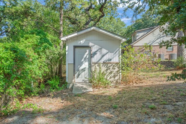 520 Dogwood Lane, Hideaway, TX 75771