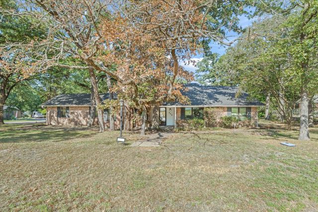 520 Dogwood Lane, Hideaway, TX 75771