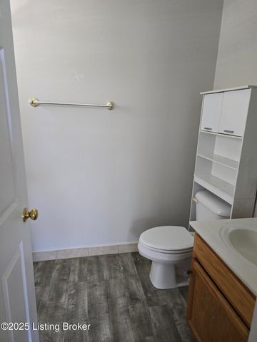 1110 Westlynne Pl UNIT 5, Louisville, KY 40222