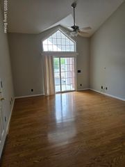 1110 Westlynne Pl UNIT 5, Louisville, KY 40222