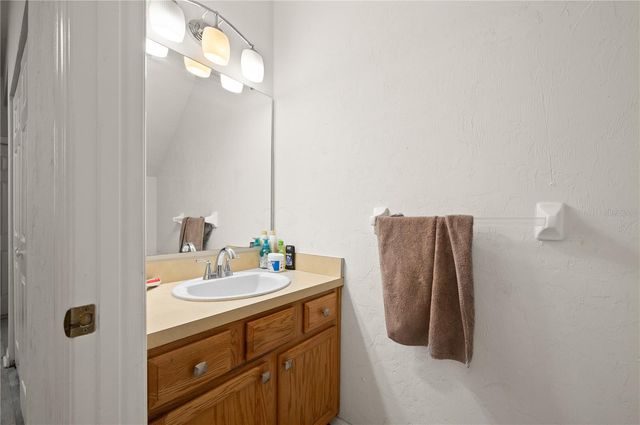 3901 SW 20TH AVENUE 609, Gainesville, FL 32607