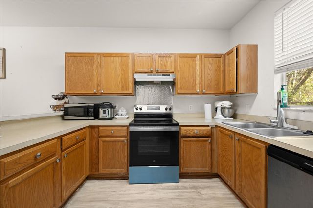 3901 SW 20TH AVENUE 609, Gainesville, FL 32607