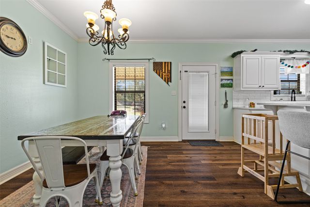 124 Woodpecker Road, Gladewater, TX 75647