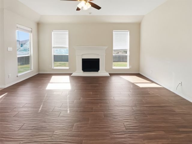 804 Peach Lane, Burleson, TX 76028