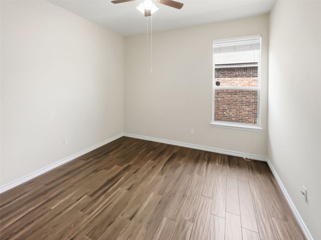 804 Peach Lane, Burleson, TX 76028