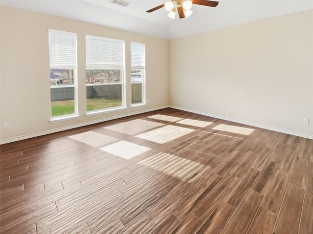 804 Peach Lane, Burleson, TX 76028