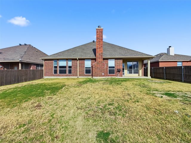 804 Peach Lane, Burleson, TX 76028