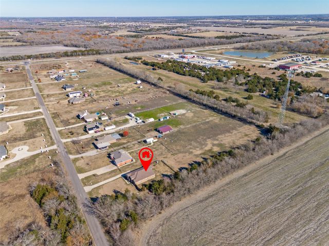 303 County Road 2748, Caddo Mills, TX 75135