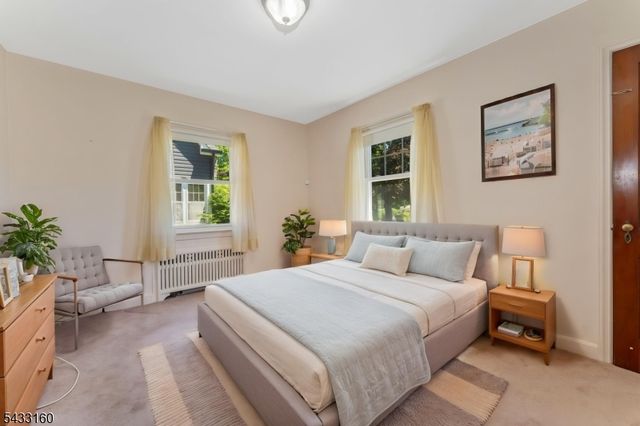 230 Swarthmore Rd, Linden City, NJ 07036