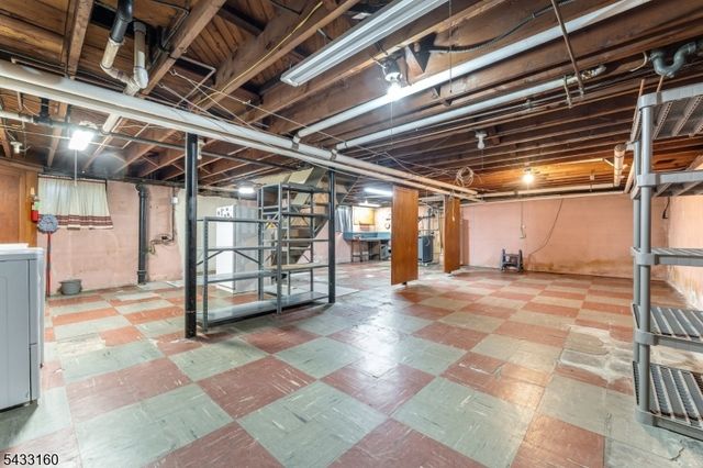 230 Swarthmore Rd, Linden City, NJ 07036