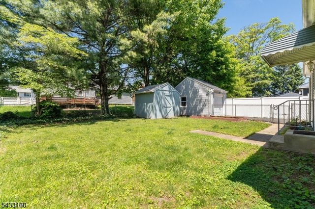 230 Swarthmore Rd, Linden City, NJ 07036