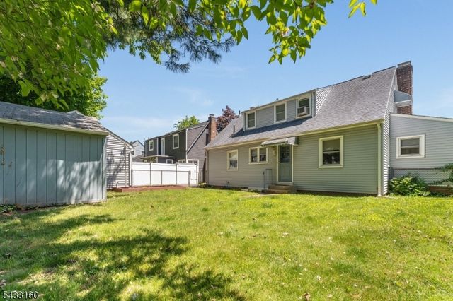 230 Swarthmore Rd, Linden City, NJ 07036