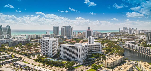 600 Three Islands Blvd 618, Hallandale Beach, FL 33009