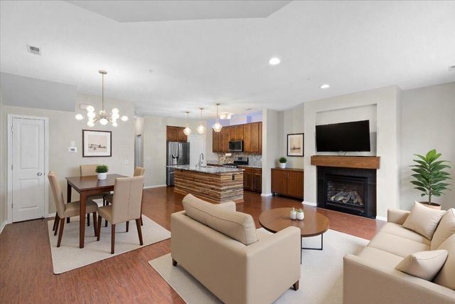12401 Flanders Court NE C, Blaine, MN 55449