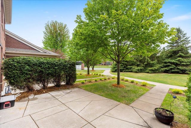 12401 Flanders Court NE C, Blaine, MN 55449