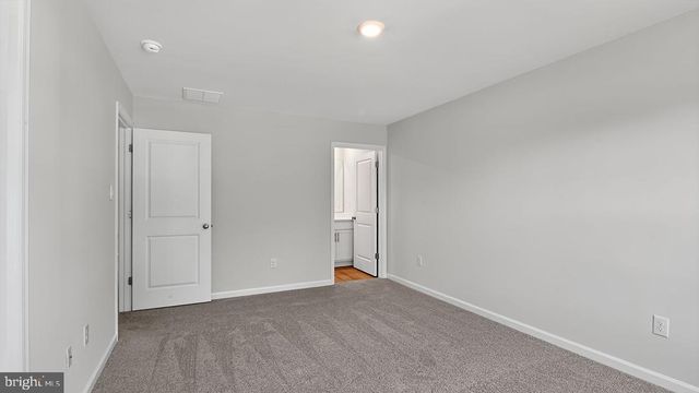 126 W MONTGOMERY AVE, Wildwood, NJ 08260