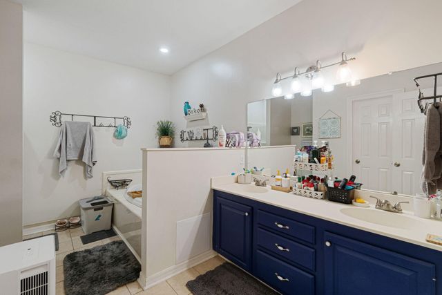 309 Longleaf Dr., Petal, MS 39465