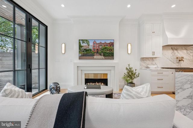 635 MARYLAND AVE NE, Washington, DC 20002