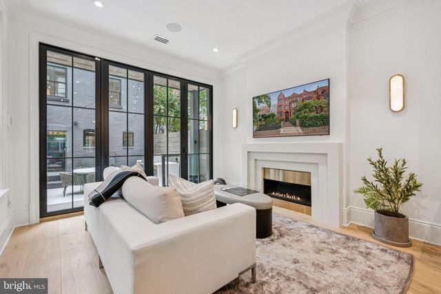 635 MARYLAND AVE NE, Washington, DC 20002