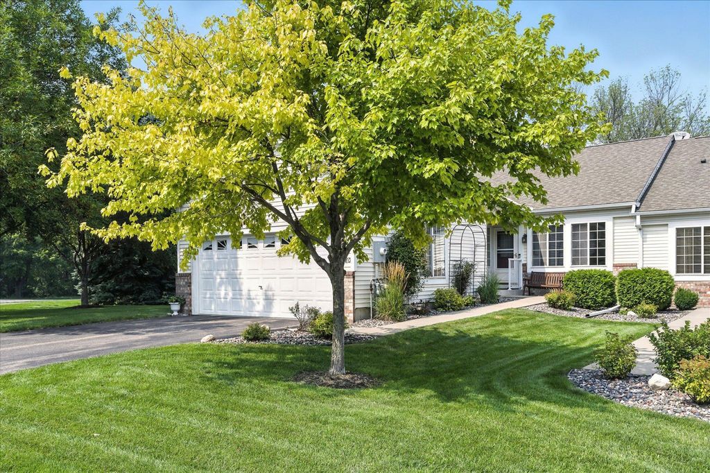 17480 92nd Avenue N, Maple Grove, MN 55311