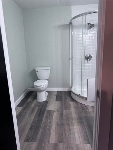 1710 NW KINYON AVE, Lawton, OK 73507