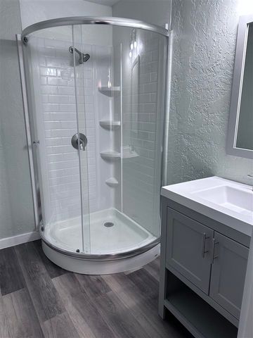 1710 NW KINYON AVE, Lawton, OK 73507