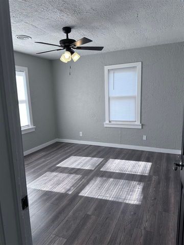 1710 NW KINYON AVE, Lawton, OK 73507