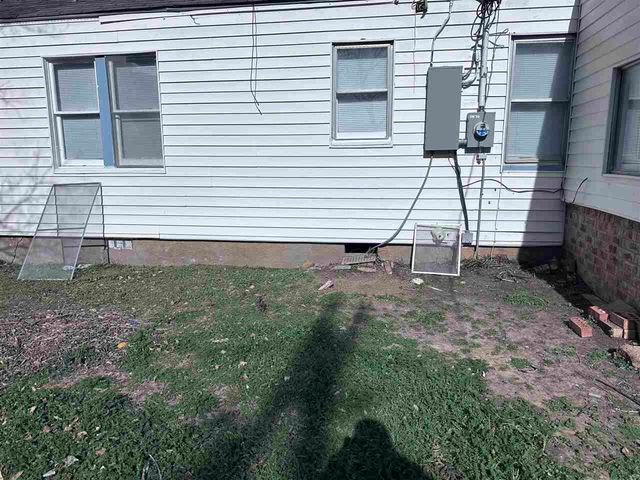 1710 NW KINYON AVE, Lawton, OK 73507